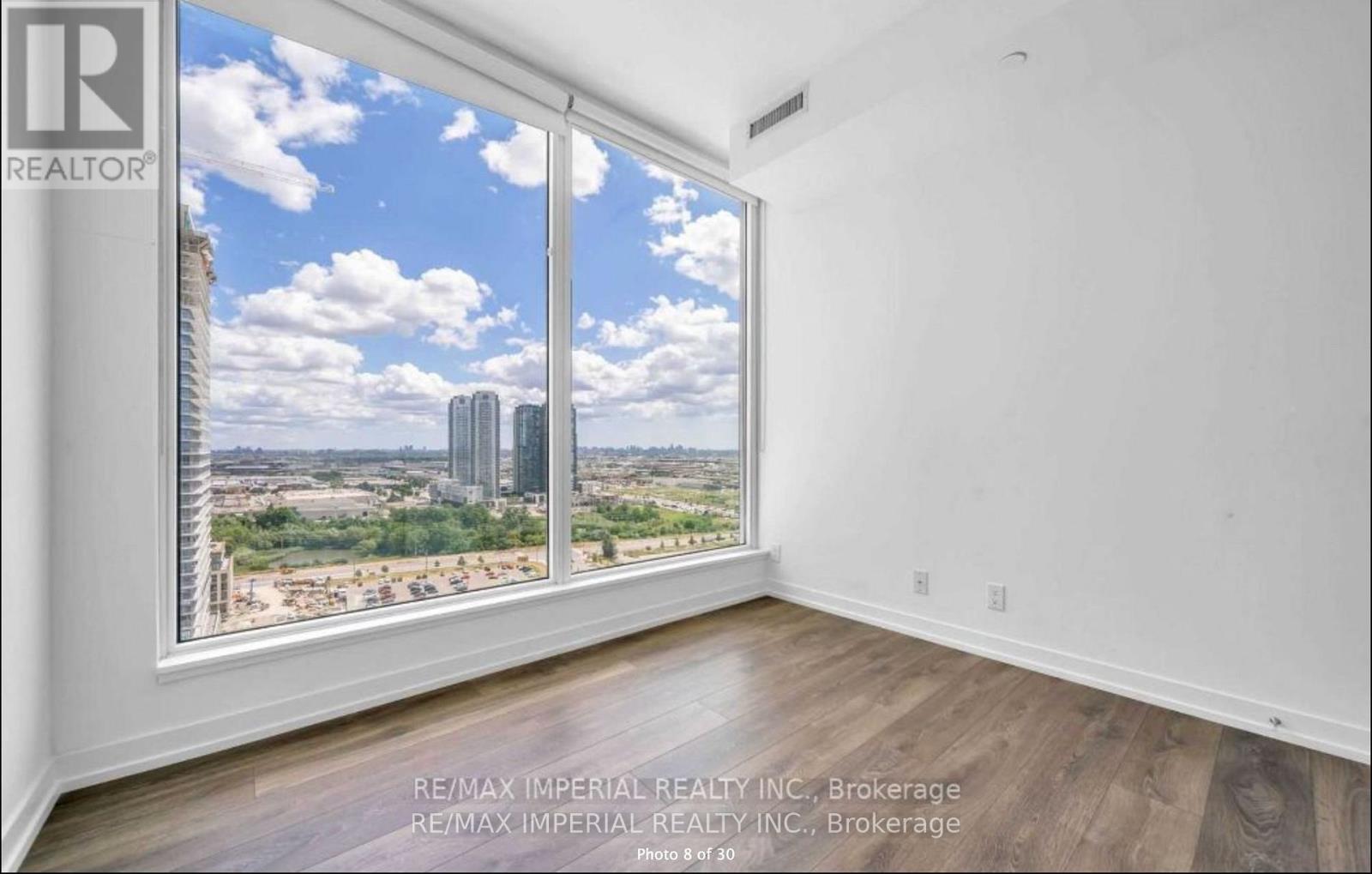 2503 - 5 Buttermill Avenue, Vaughan, Ontario  L4K 0J5 - Photo 6 - N12770872