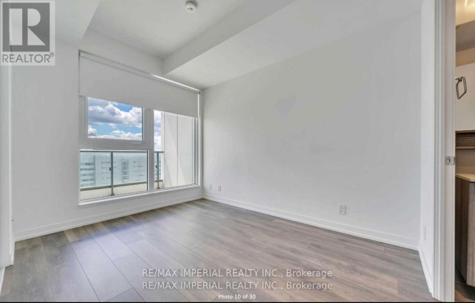 2503 - 5 Buttermill Avenue, Vaughan, Ontario  L4K 0J5 - Photo 8 - N12770872