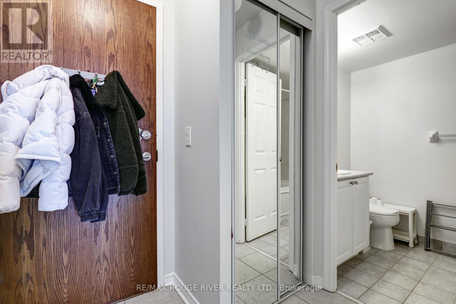 1008 - 11 Oneida Crescent, Richmond Hill, Ontario  L4B 0A1 - Photo 17 - N12770972