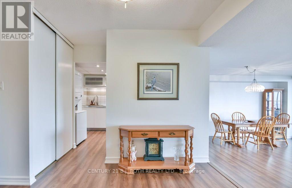 405 - 181 Collier Street, Barrie, Ontario  L4M 5L6 - Photo 10 - S12770808