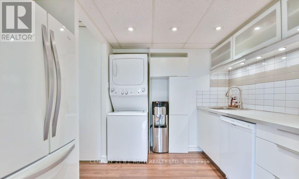 405 - 181 Collier Street, Barrie, Ontario  L4M 5L6 - Photo 11 - S12770808