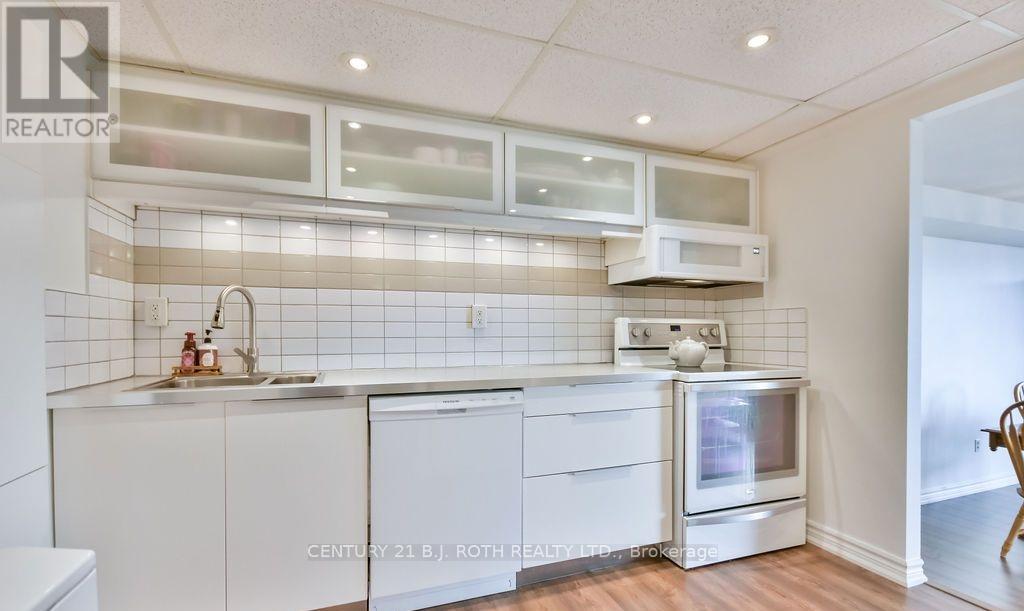 405 - 181 Collier Street, Barrie, Ontario  L4M 5L6 - Photo 12 - S12770808