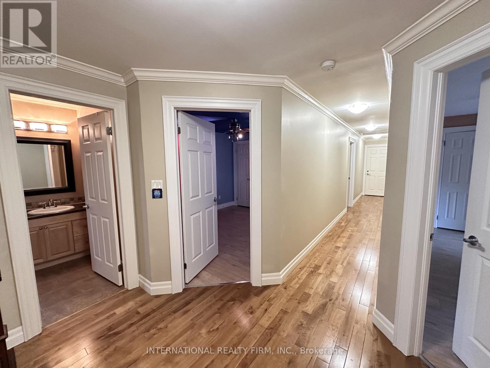 1075 Big Bay Point Road, Barrie, Ontario  L9J 0A2 - Photo 15 - S12770862