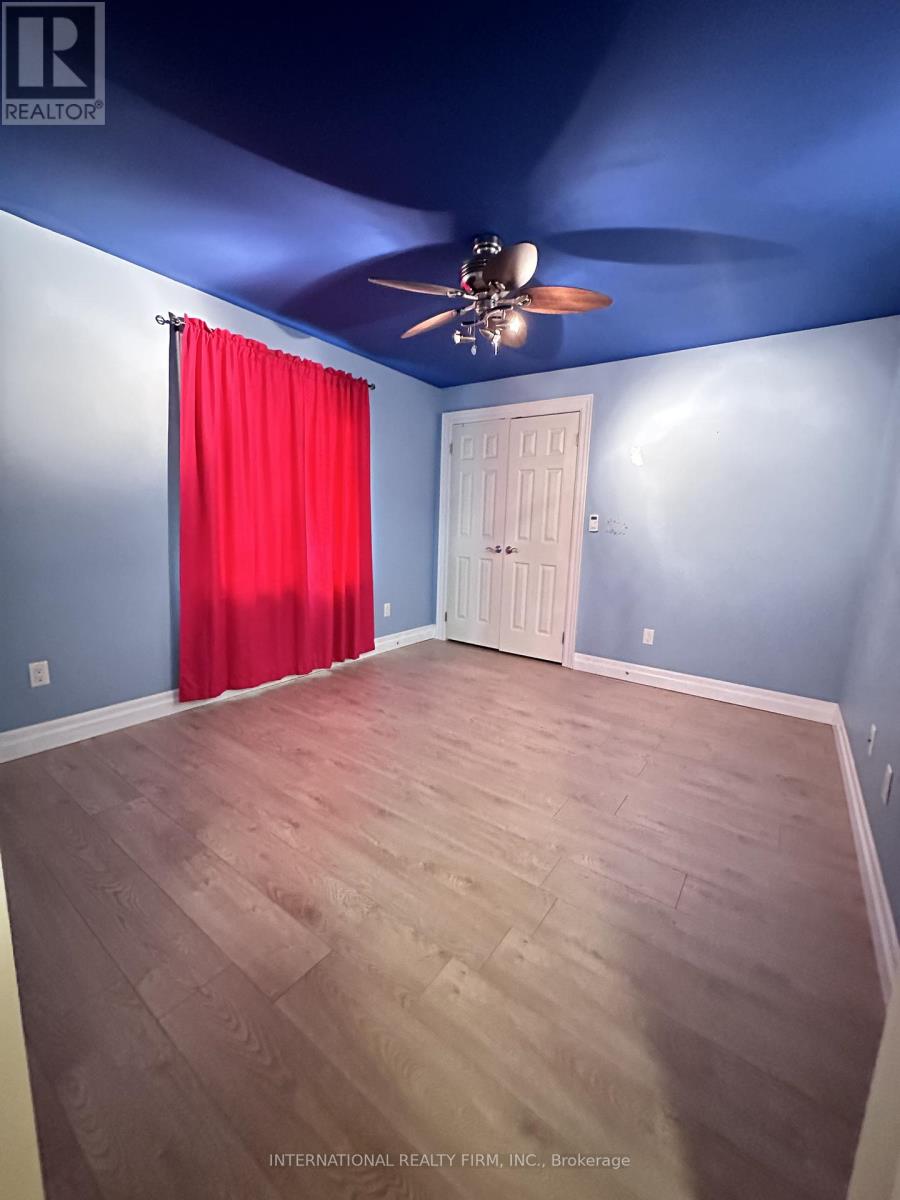 1075 Big Bay Point Road, Barrie, Ontario  L9J 0A2 - Photo 18 - S12770862