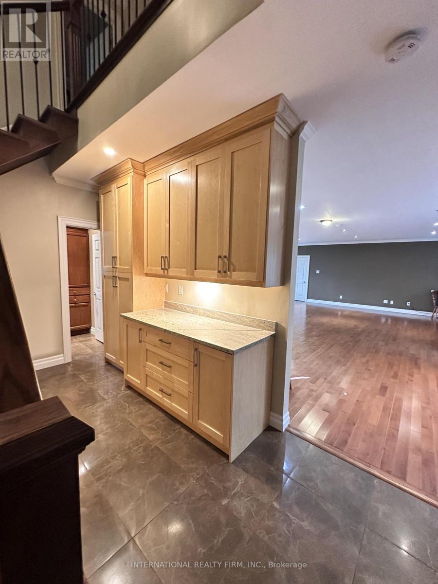 1075 Big Bay Point Road, Barrie, Ontario  L9J 0A2 - Photo 6 - S12770862