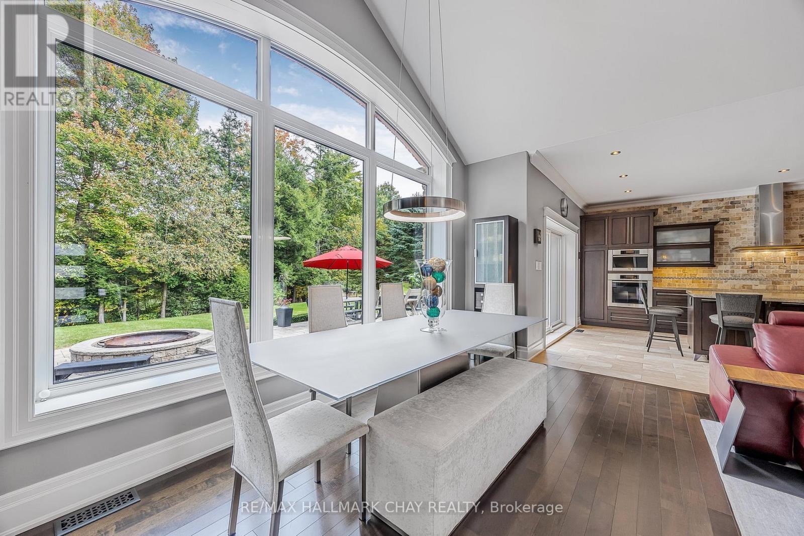 36 Lilac Lane, Springwater (Midhurst), Ontario  L9X 0N4 - Photo 14 - S12770912