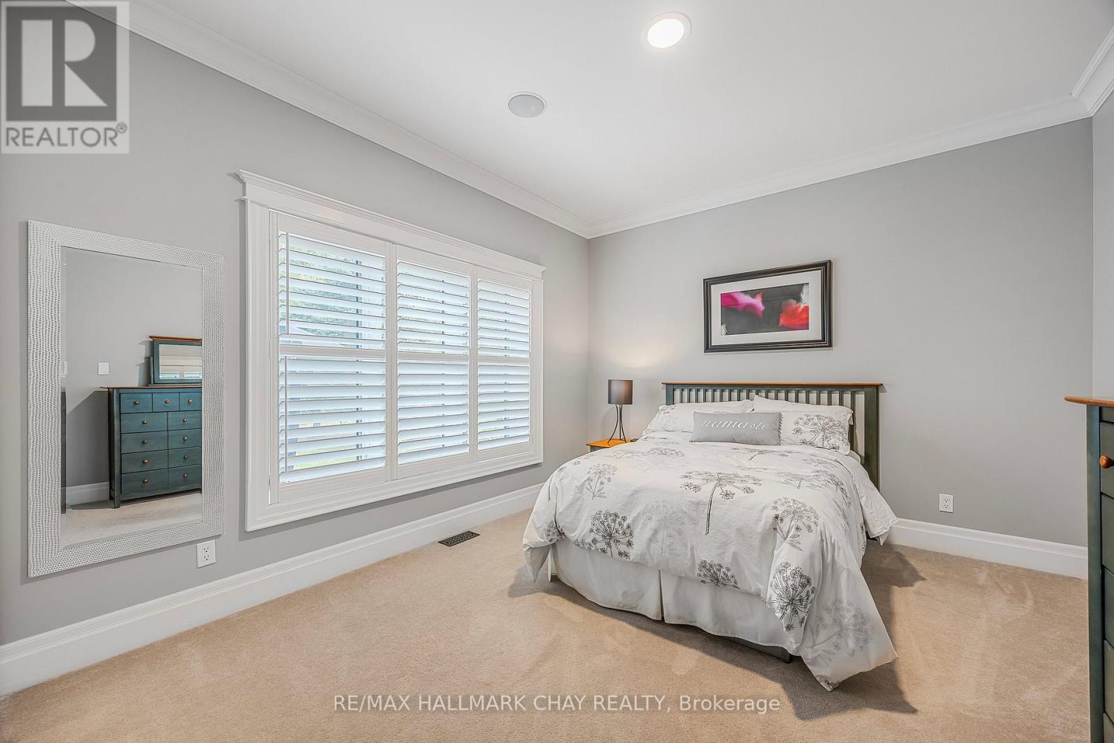 36 Lilac Lane, Springwater (Midhurst), Ontario  L9X 0N4 - Photo 20 - S12770912