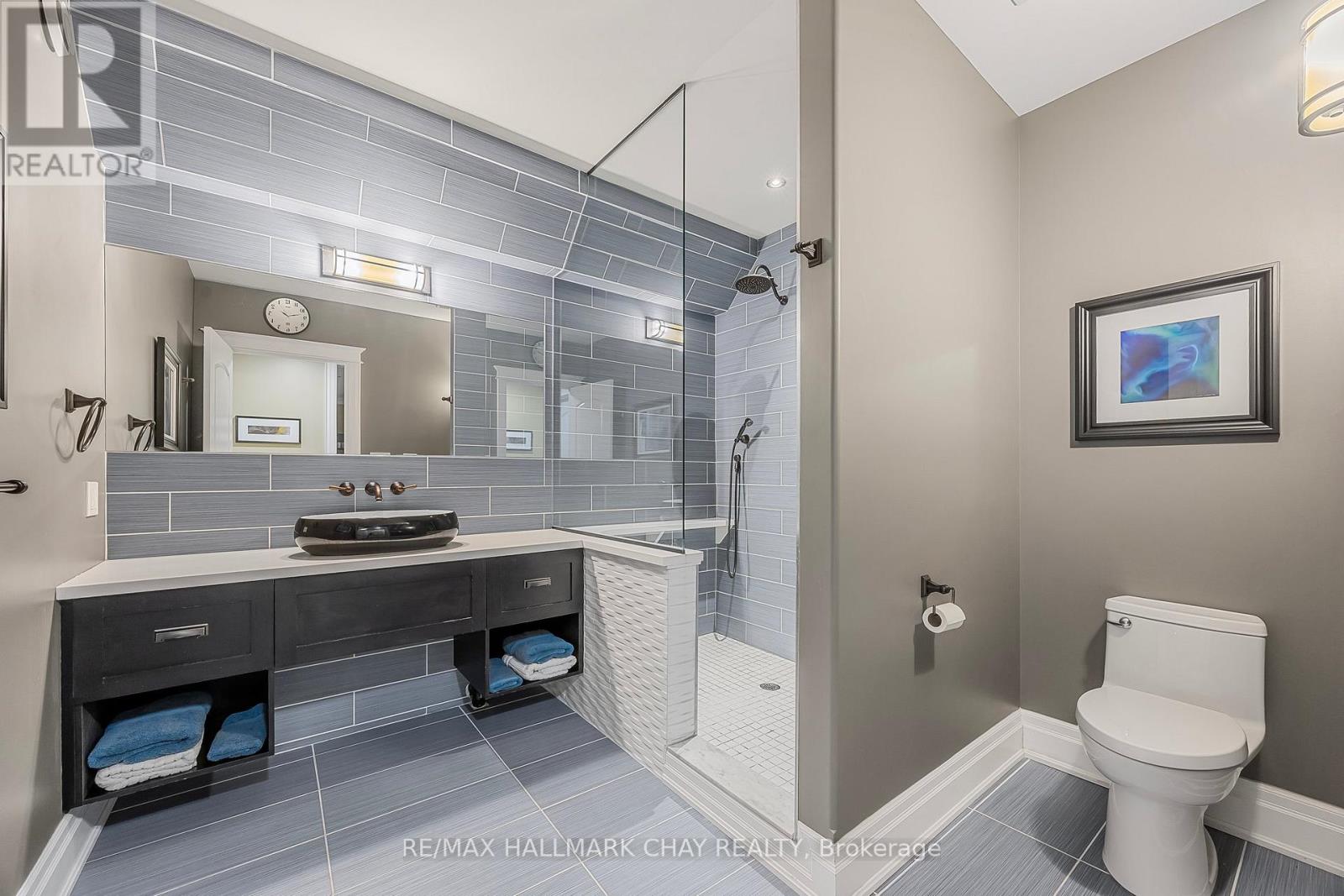 36 Lilac Lane, Springwater (Midhurst), Ontario  L9X 0N4 - Photo 34 - S12770912