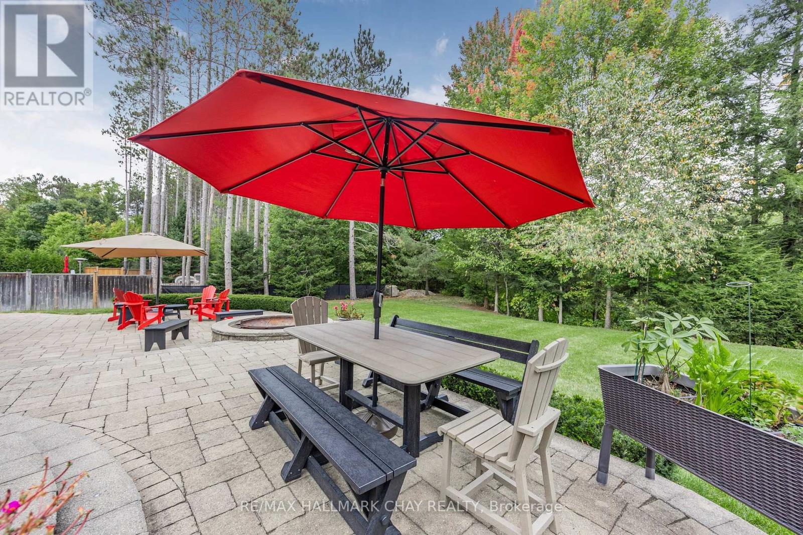 36 Lilac Lane, Springwater (Midhurst), Ontario  L9X 0N4 - Photo 37 - S12770912