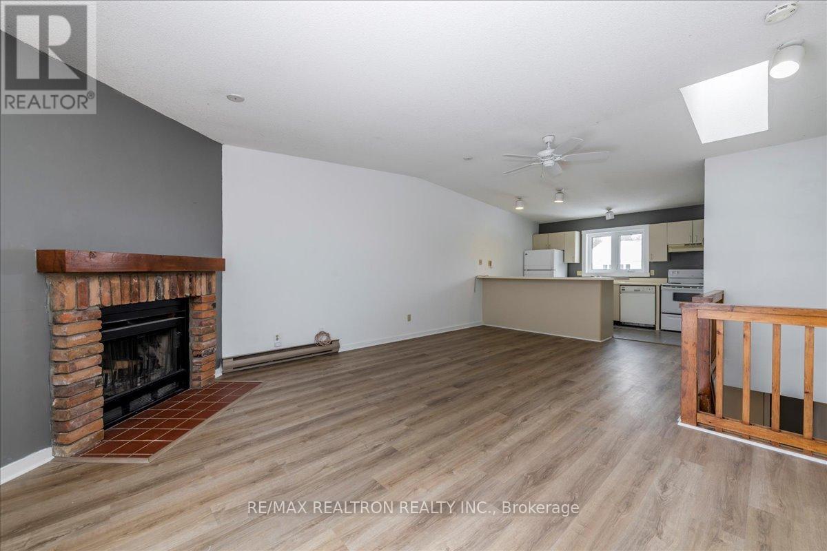 534 - 22 Dawson Drive, Collingwood, Ontario  L9Y 5B4 - Photo 18 - S12770934