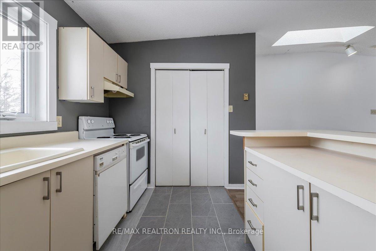 534 - 22 Dawson Drive, Collingwood, Ontario  L9Y 5B4 - Photo 24 - S12770934