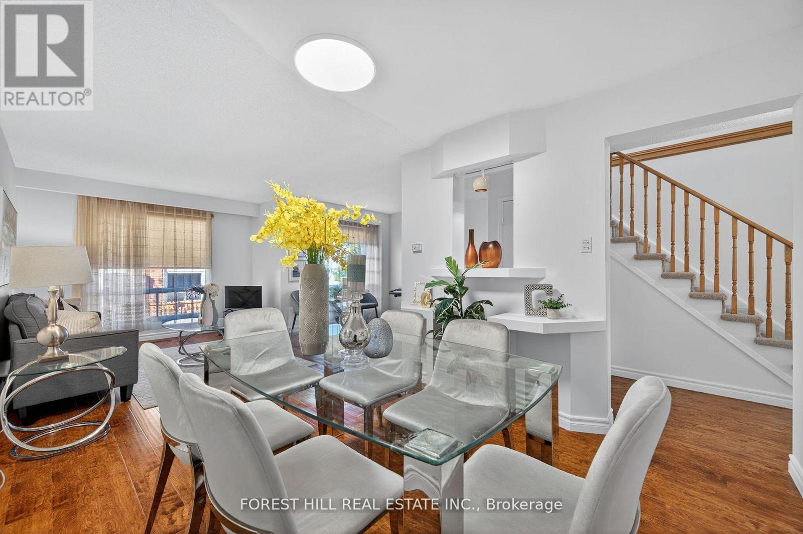 38 Carnival Court, Toronto, Ontario  M2R 3T8 - Photo 3 - C12552348