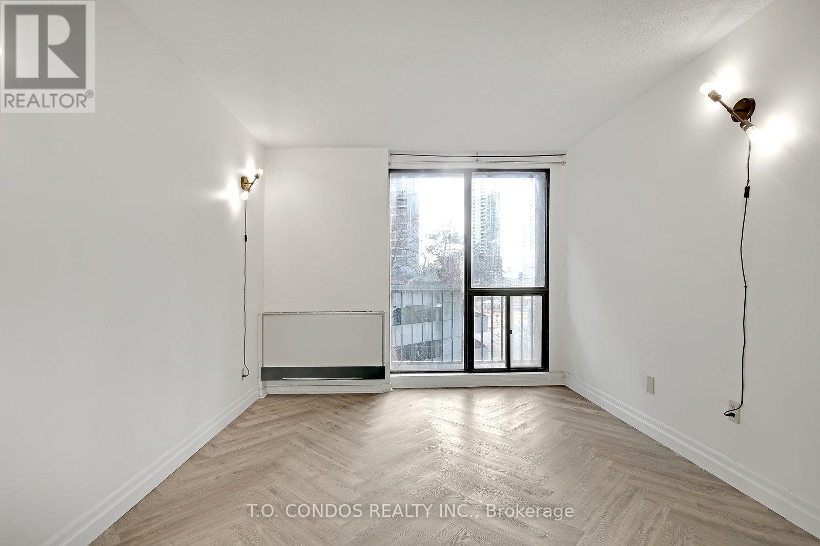 839 - 33 Harbour Square, Toronto, Ontario  M5J 2G2 - Photo 30 - C12770142