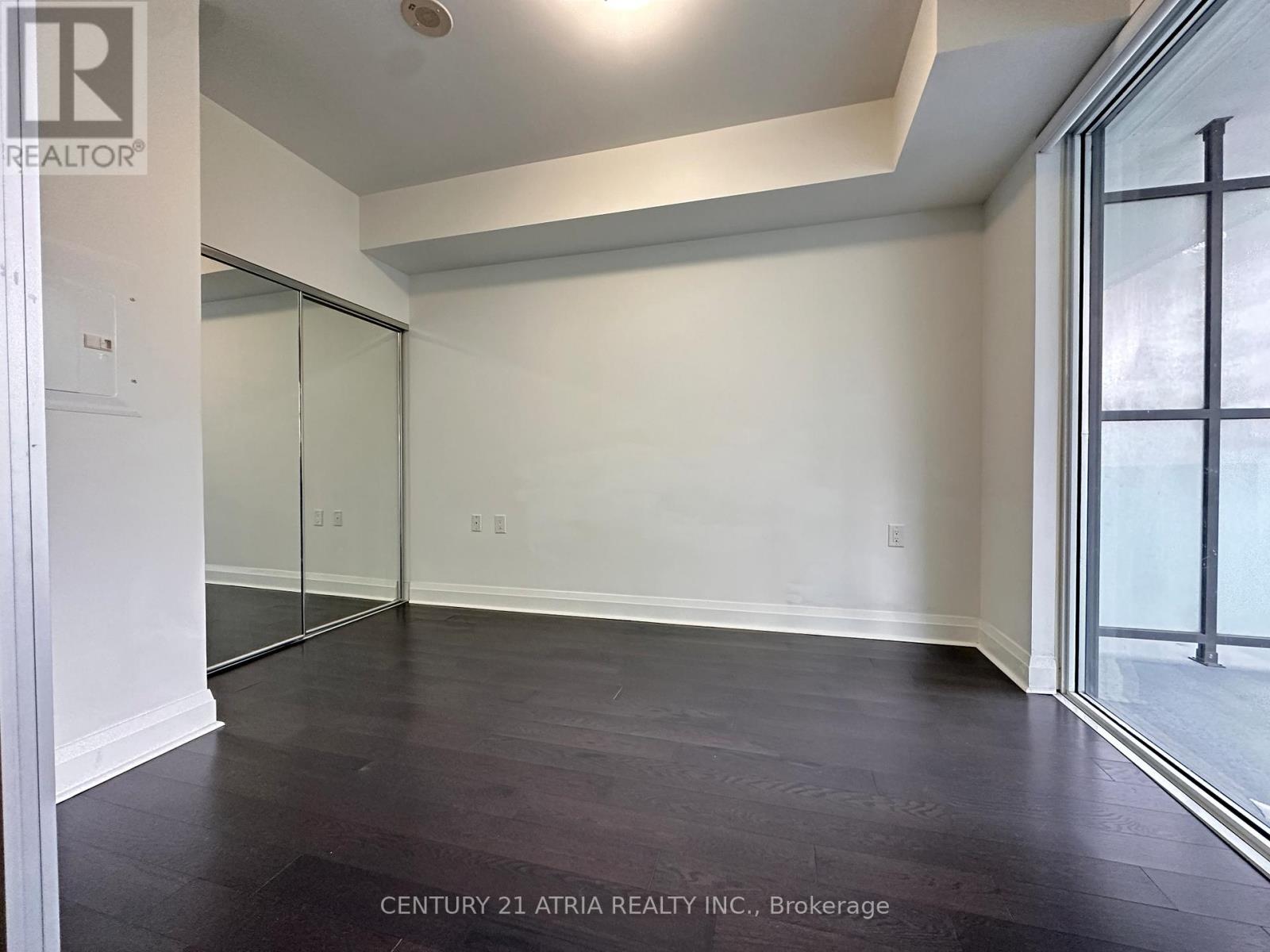 1001 - 65 St Mary Street, Toronto, Ontario  M5S 0A6 - Photo 3 - C12770716