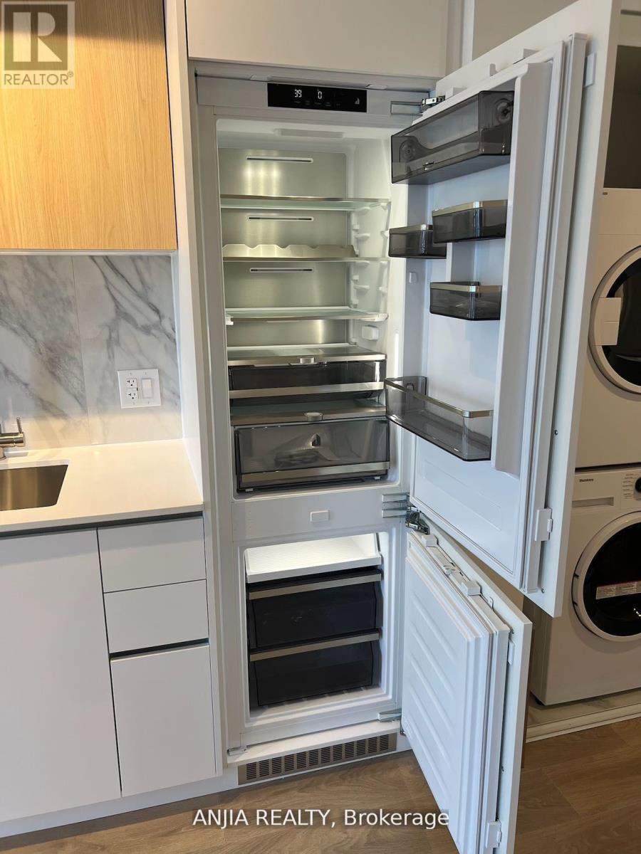 932 - 1100 Sheppard Avenue W, Toronto, Ontario  M3J 0H1 - Photo 5 - W12770742