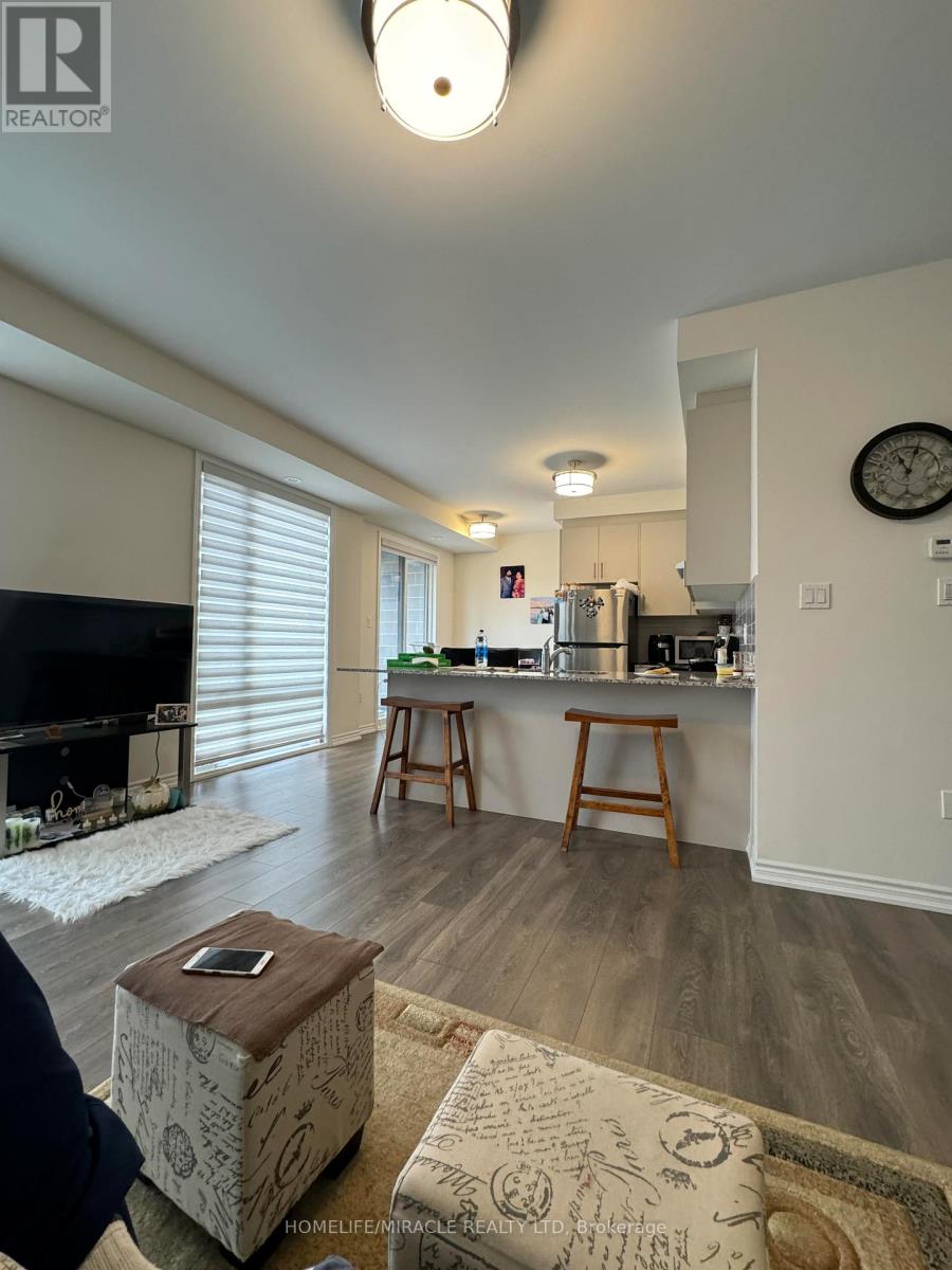 #60 - 70 Knotsberry Circle, Brampton, Ontario  L6Y 6G1 - Photo 8 - W12770756