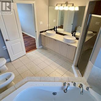 2089 Blackforest Crescent, Oakville, Ontario  L6M 4T5 - Photo 24 - W12770786