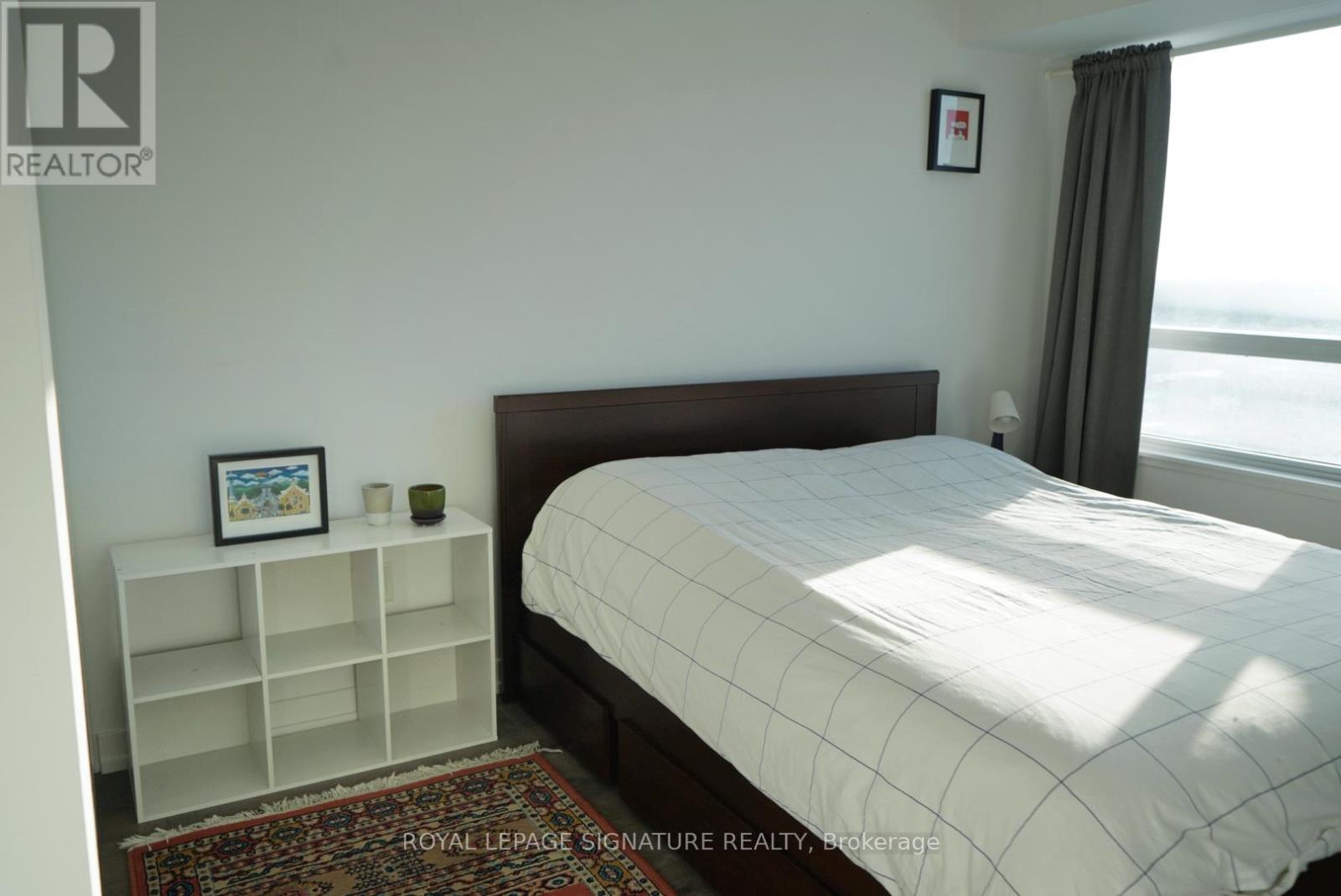 2208 - 1410 Dupont Street, Toronto, Ontario  M6H 2B1 - Photo 11 - W12770790