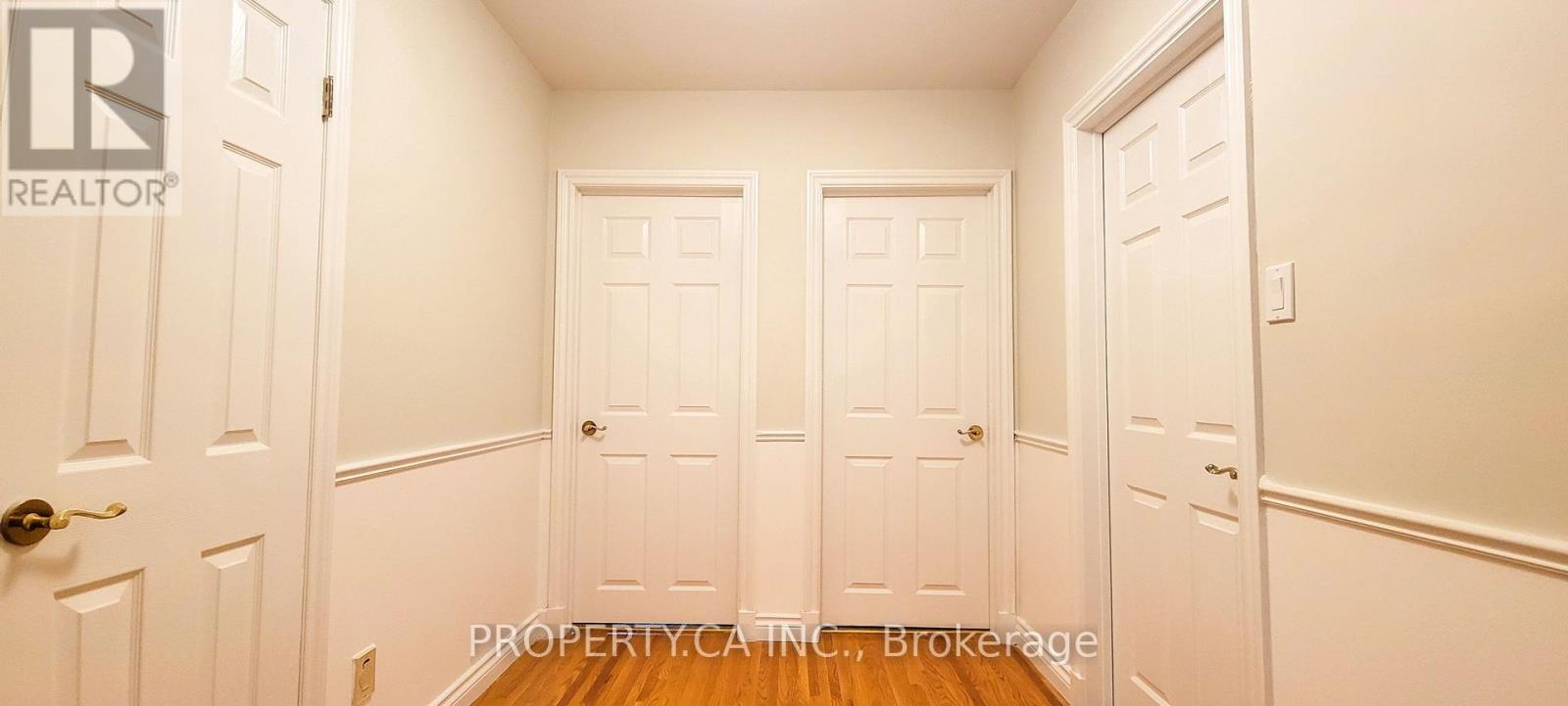 3601 Golden Orchard Drive, Mississauga, Ontario  L4Y 3H9 - Photo 11 - W12770798