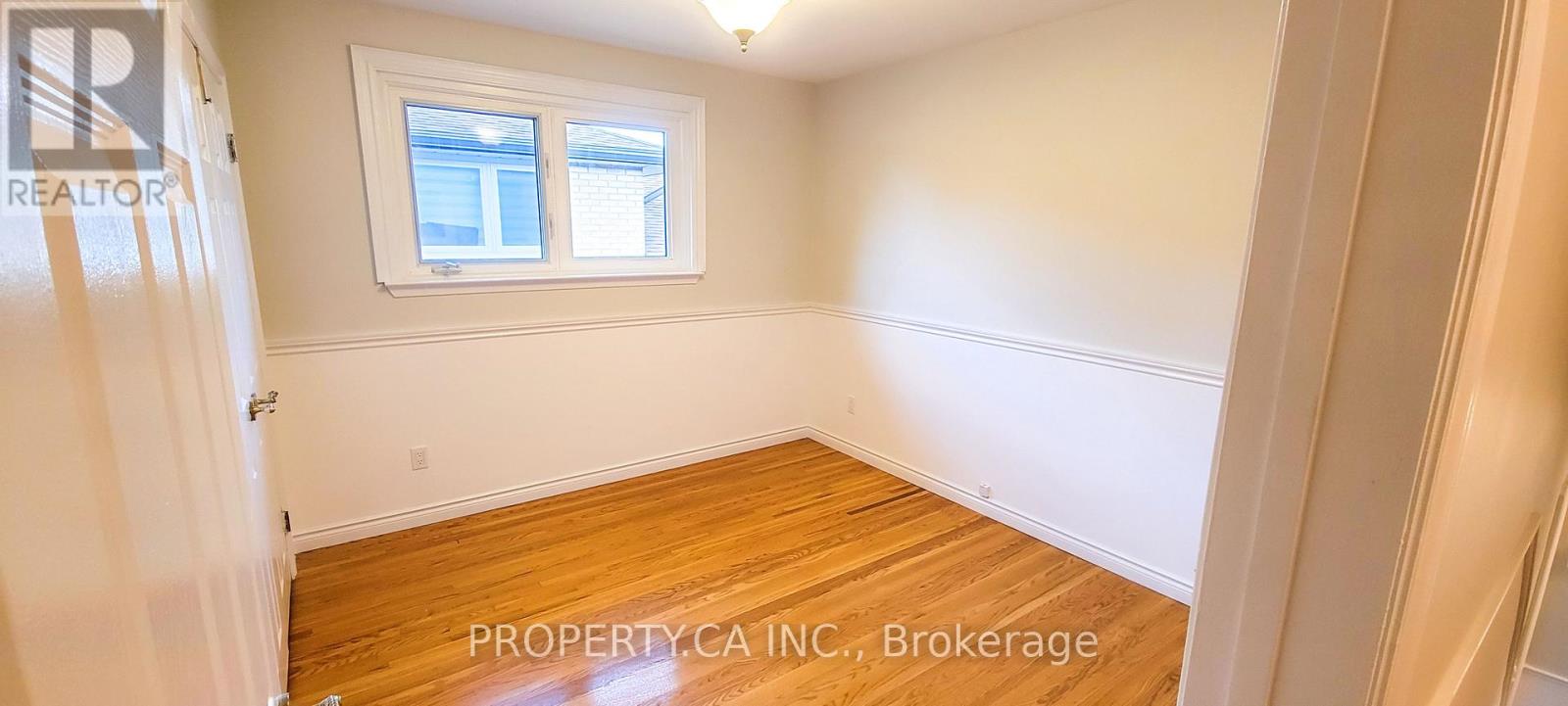 3601 Golden Orchard Drive, Mississauga, Ontario  L4Y 3H9 - Photo 13 - W12770798