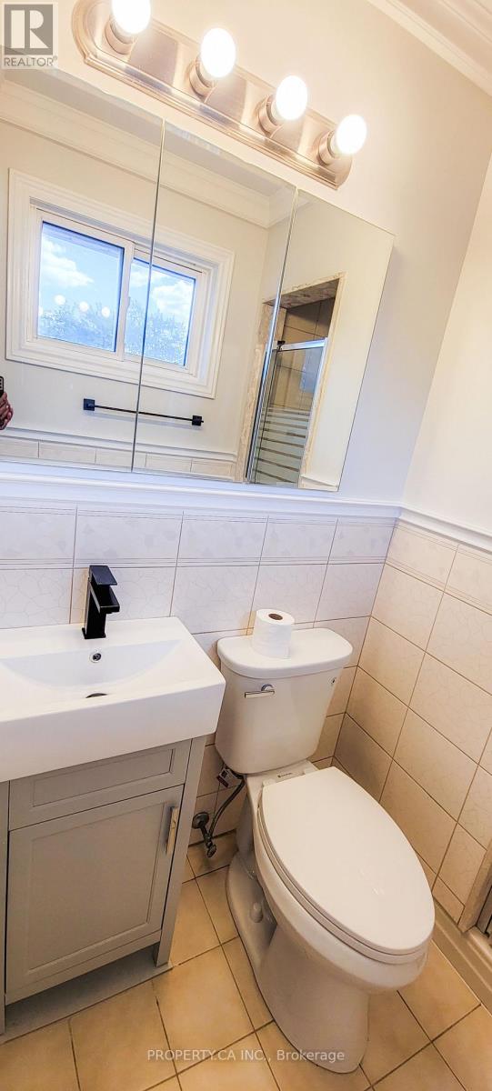 3601 Golden Orchard Drive, Mississauga, Ontario  L4Y 3H9 - Photo 17 - W12770798