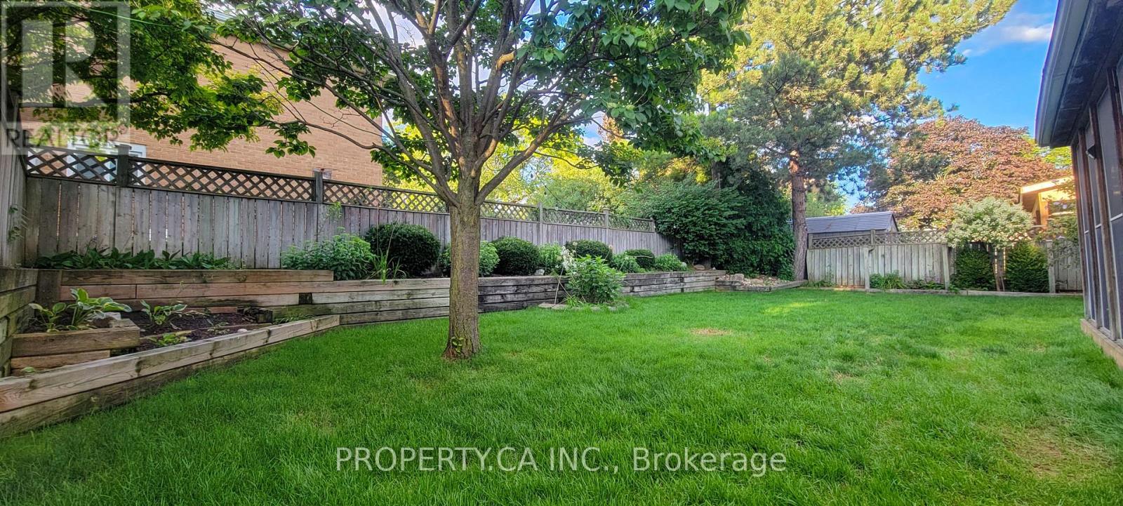 3601 Golden Orchard Drive, Mississauga, Ontario  L4Y 3H9 - Photo 20 - W12770798