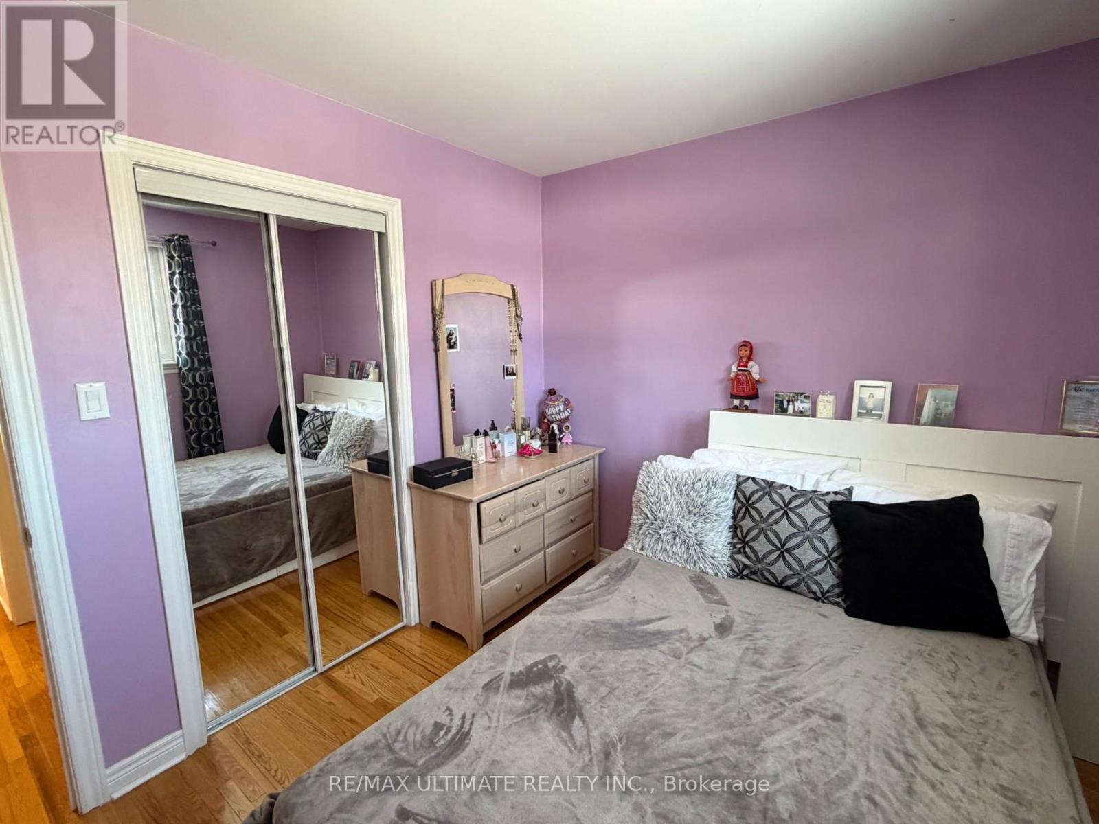 2201 Stir Crescent, Mississauga, Ontario  L4Y 3V2 - Photo 13 - W12770848