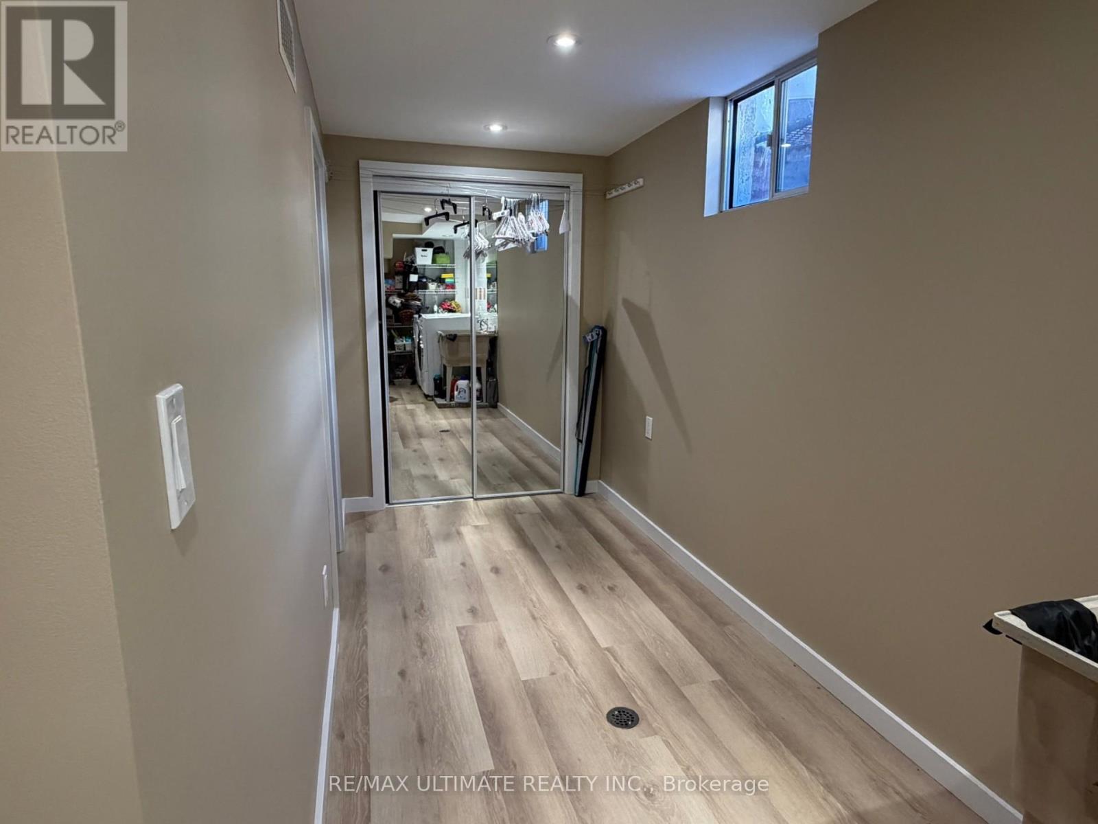 2201 Stir Crescent, Mississauga, Ontario  L4Y 3V2 - Photo 25 - W12770848