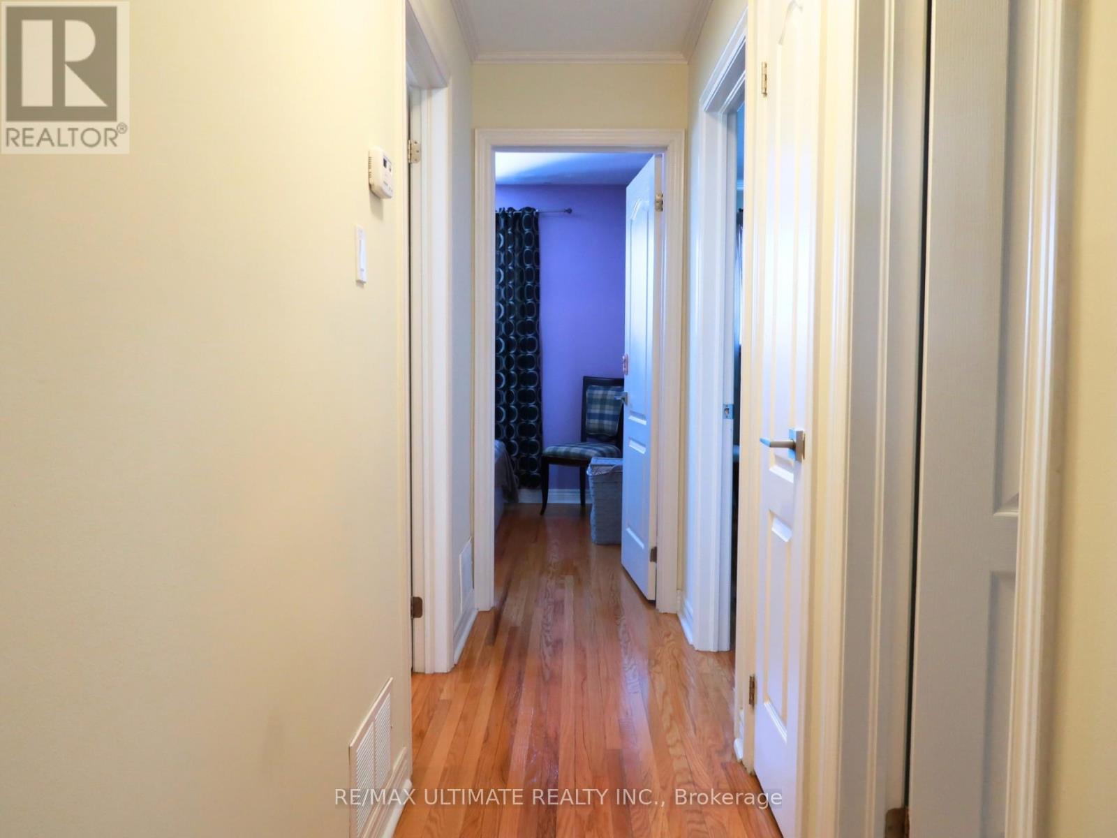 2201 Stir Crescent, Mississauga, Ontario  L4Y 3V2 - Photo 8 - W12770848