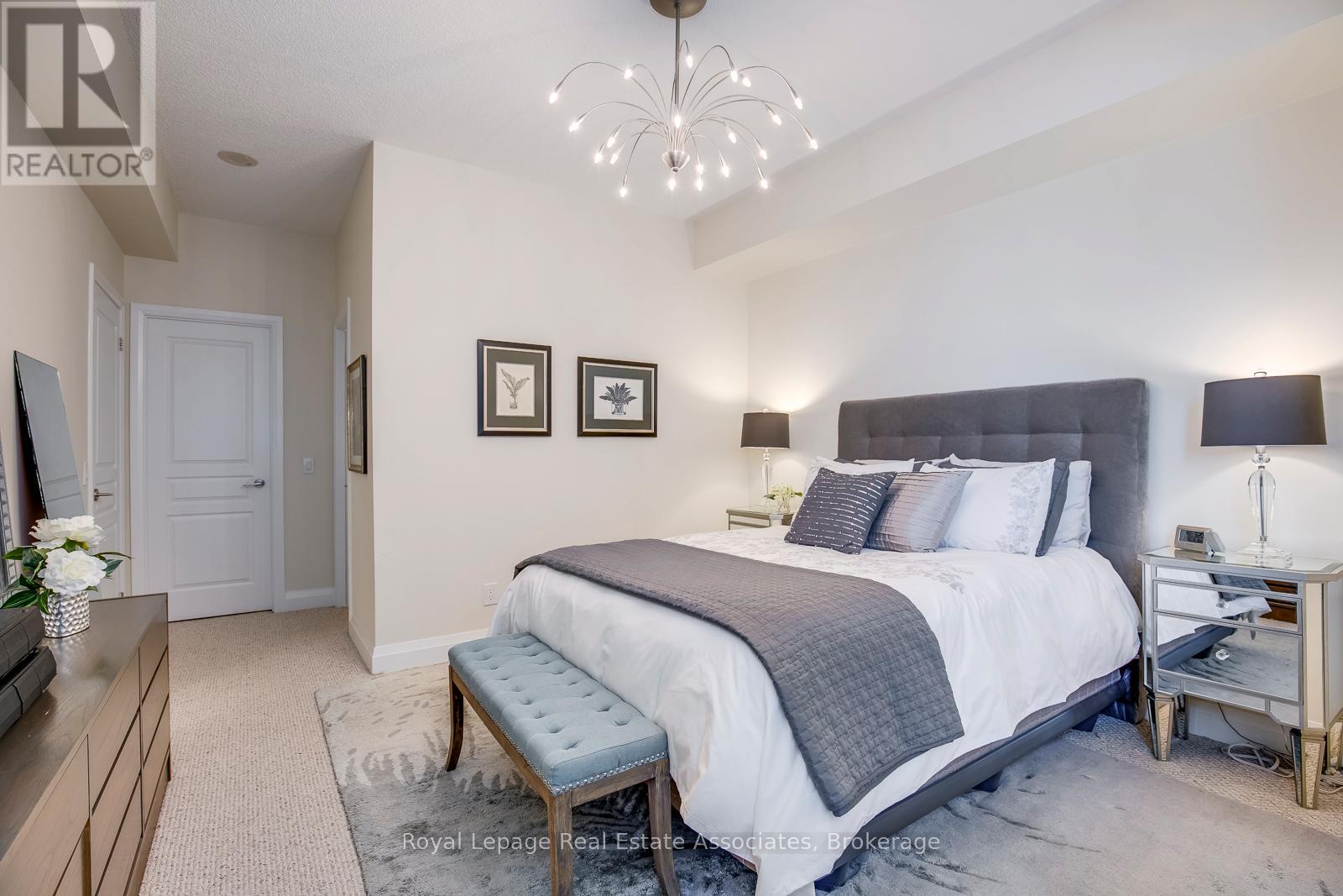 308 - 1 Hurontario Street, Mississauga, Ontario  L5G 0A3 - Photo 30 - W12770850