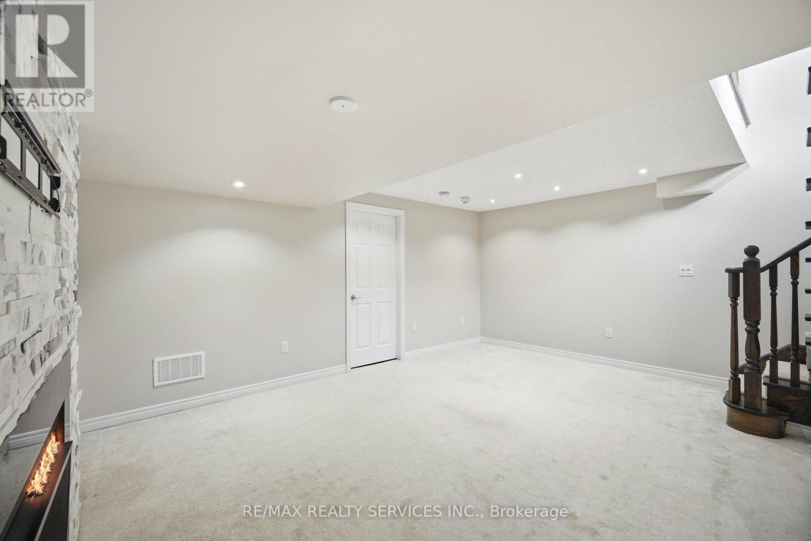 5 Maple Cider Street, Caledon, Ontario  L7C 3V2 - Photo 41 - W12770868