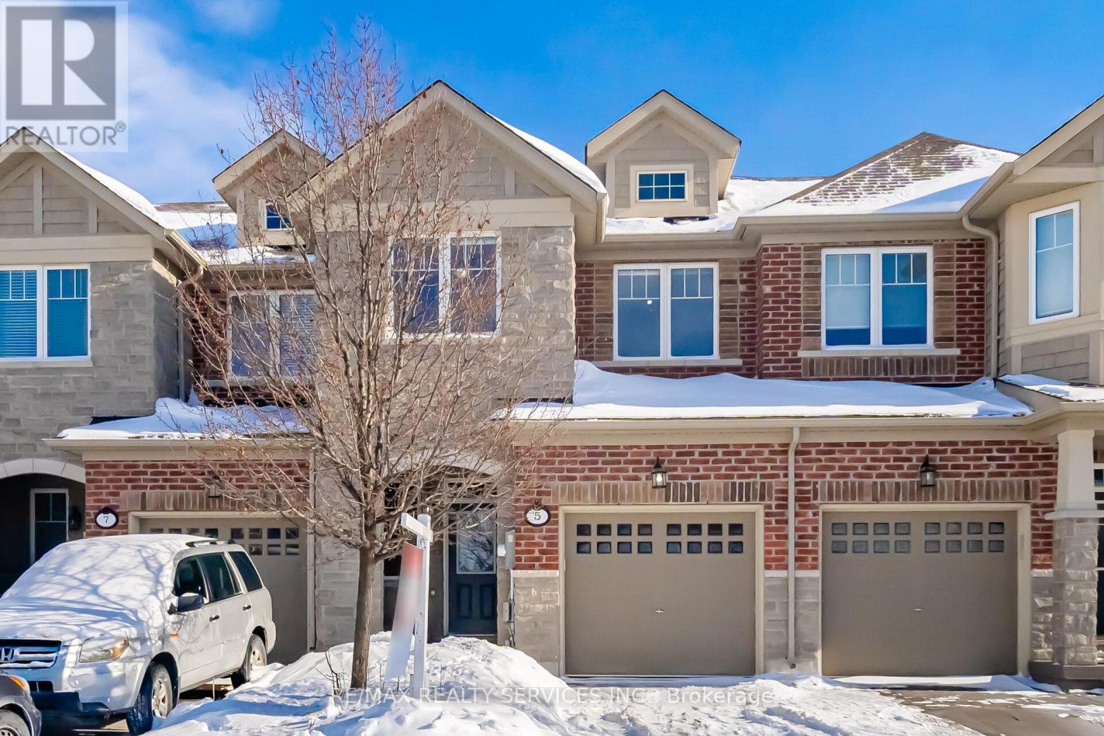 5 Maple Cider Street, Caledon, Ontario  L7C 3V2 - Photo 5 - W12770868