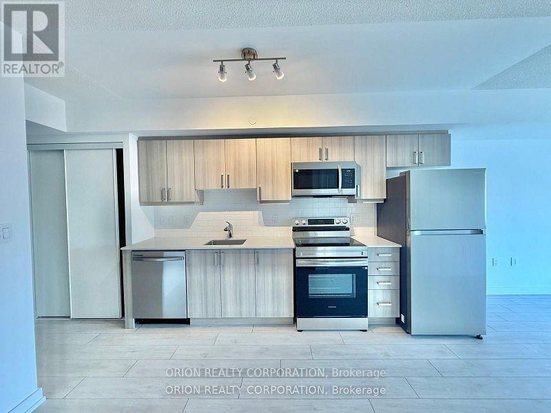 312 - 556 Marlee Avenue, Toronto, Ontario  M6B 0B1 - Photo 5 - W12770890