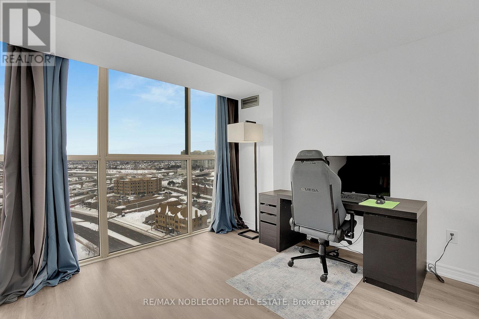 1902 - 4205 Shipp Drive, Mississauga, Ontario  L4Z 2Y8 - Photo 23 - W12770898