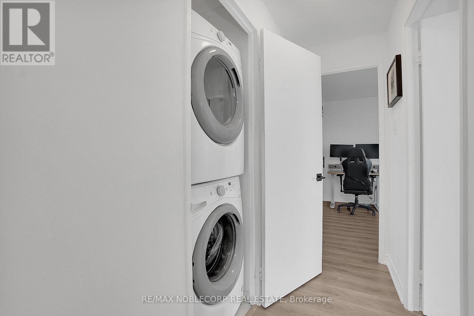 1902 - 4205 Shipp Drive, Mississauga, Ontario  L4Z 2Y8 - Photo 26 - W12770898