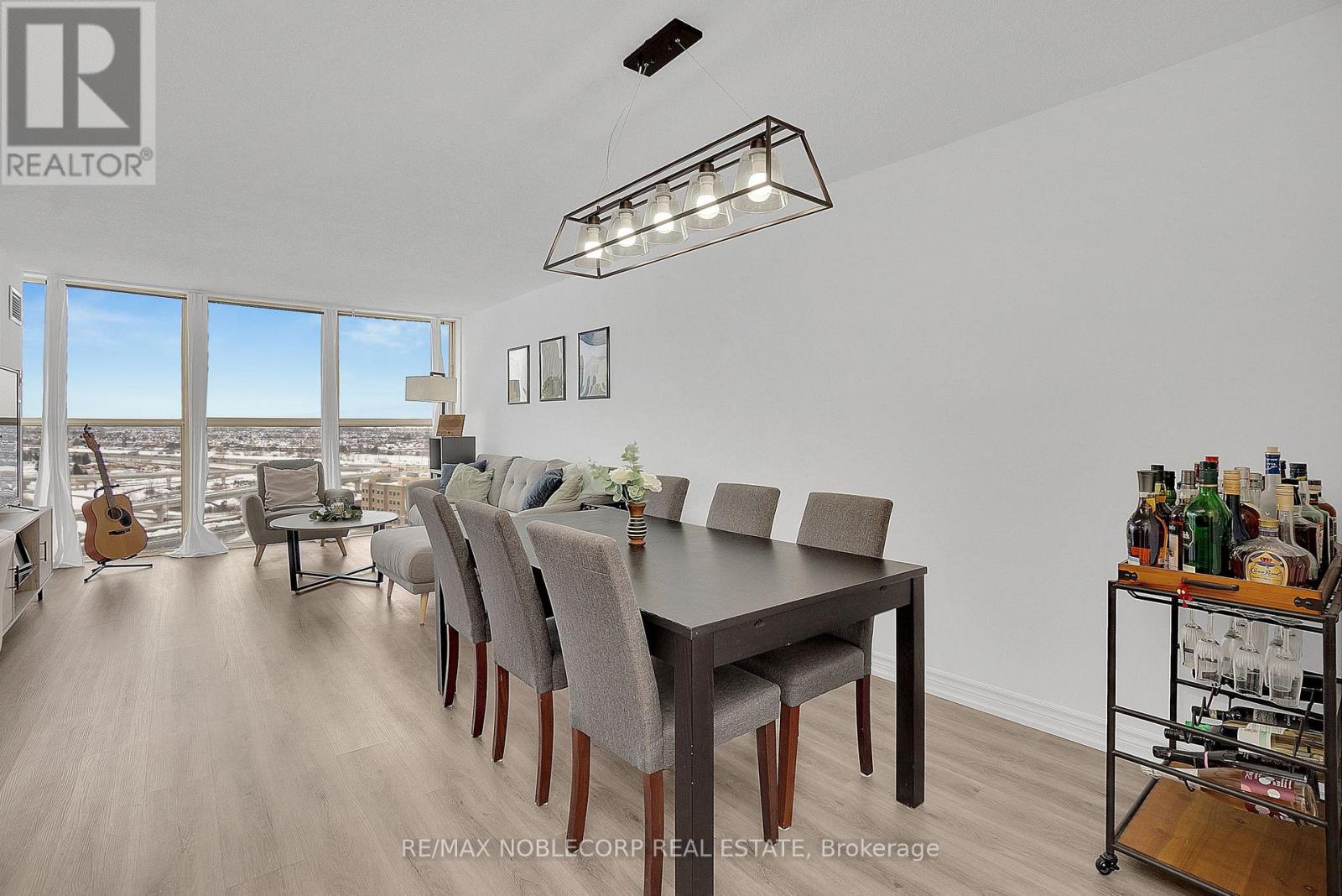 1902 - 4205 Shipp Drive, Mississauga, Ontario  L4Z 2Y8 - Photo 8 - W12770898