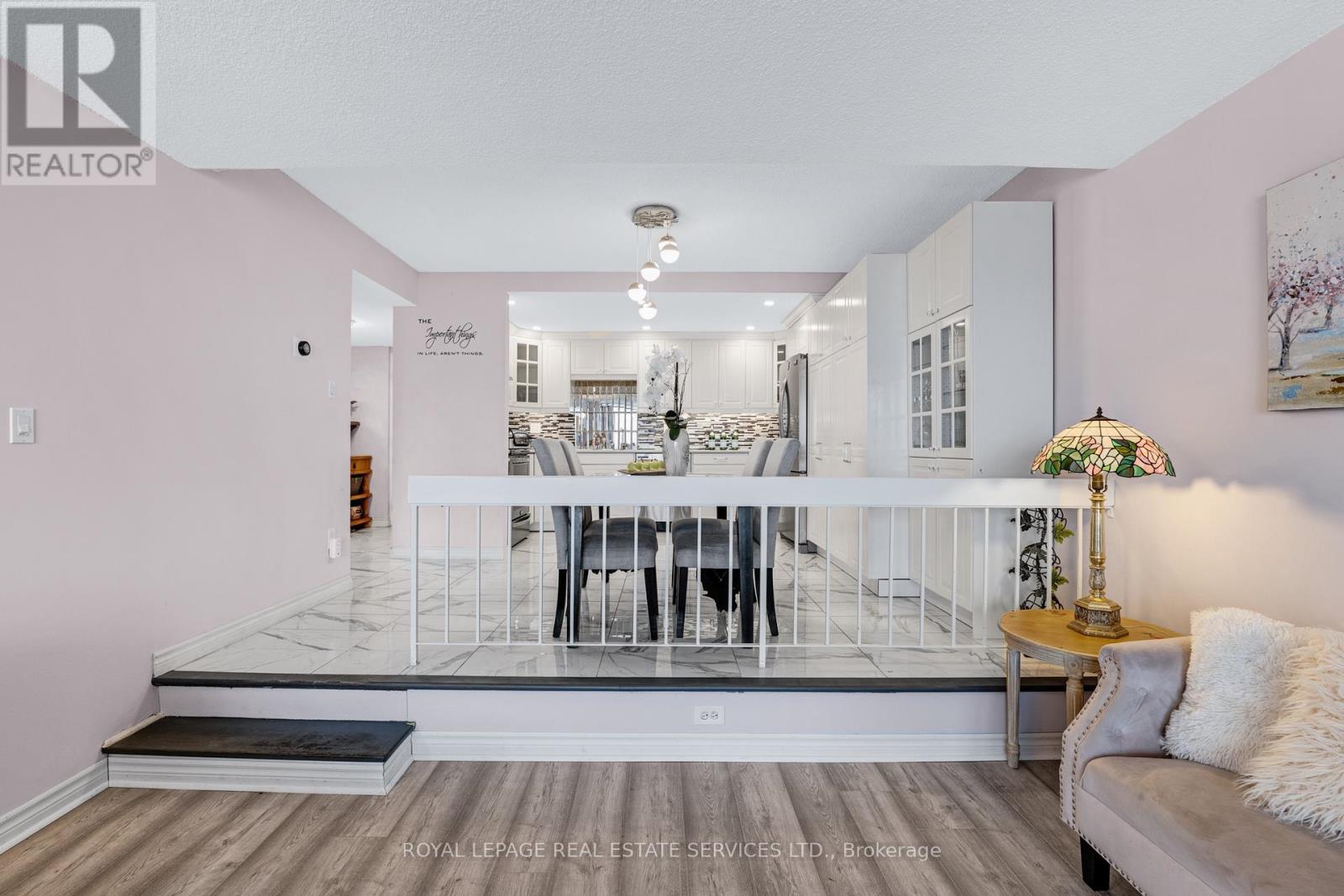 605 - 20 Speers Road, Oakville (Co Central), Ontario  L6K 3R5 - Photo 15 - W12770948