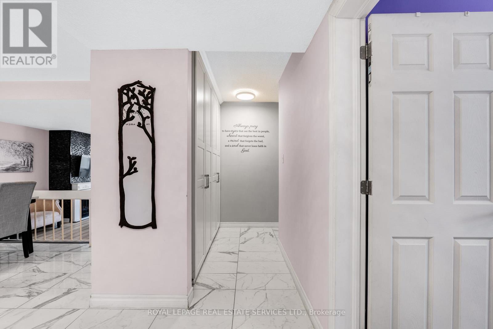 605 - 20 Speers Road, Oakville (Co Central), Ontario  L6K 3R5 - Photo 22 - W12770948