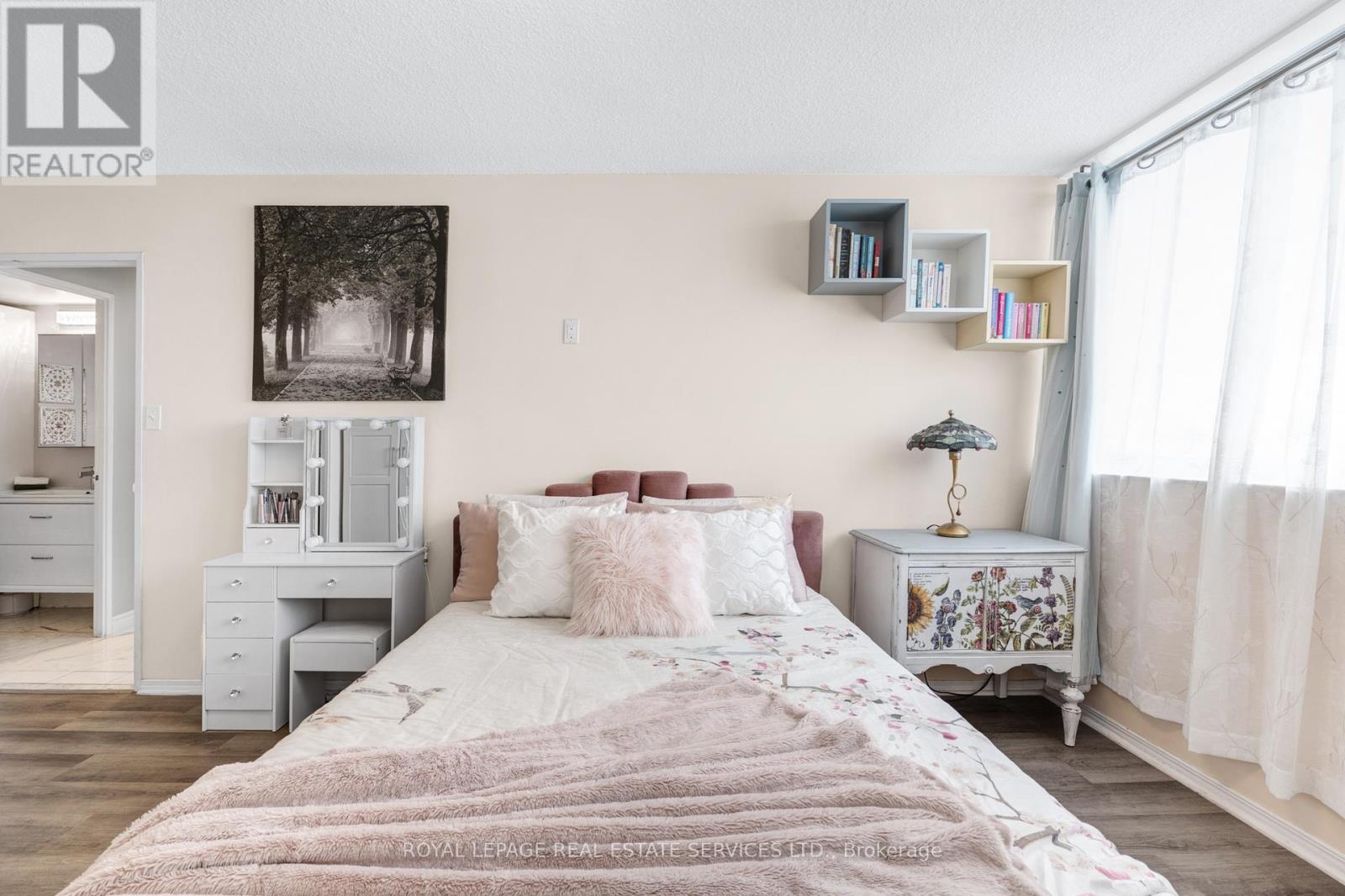 605 - 20 Speers Road, Oakville (Co Central), Ontario  L6K 3R5 - Photo 25 - W12770948