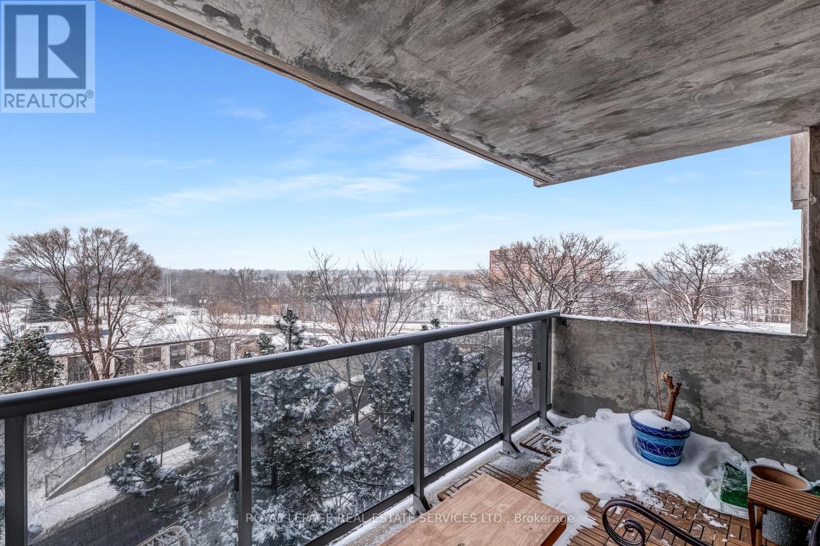 605 - 20 Speers Road, Oakville (Co Central), Ontario  L6K 3R5 - Photo 39 - W12770948