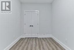 Main - 6 Chudleigh Road, Toronto (Caledonia-Fairbank), Ontario  M6E 1Y8 - Photo 15 - W12770968