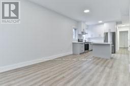 Main - 6 Chudleigh Road, Toronto (Caledonia-Fairbank), Ontario  M6E 1Y8 - Photo 3 - W12770968