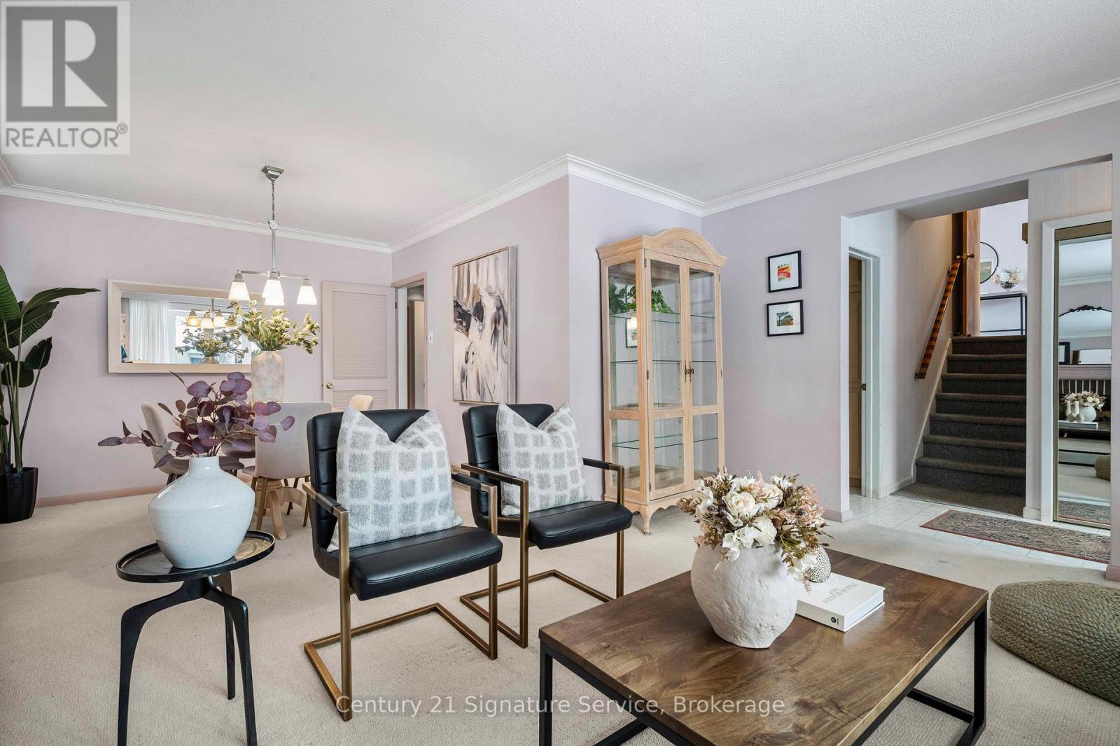 1549 Sherway Drive, Mississauga, Ontario  L4X 1C5 - Photo 6 - W12770990