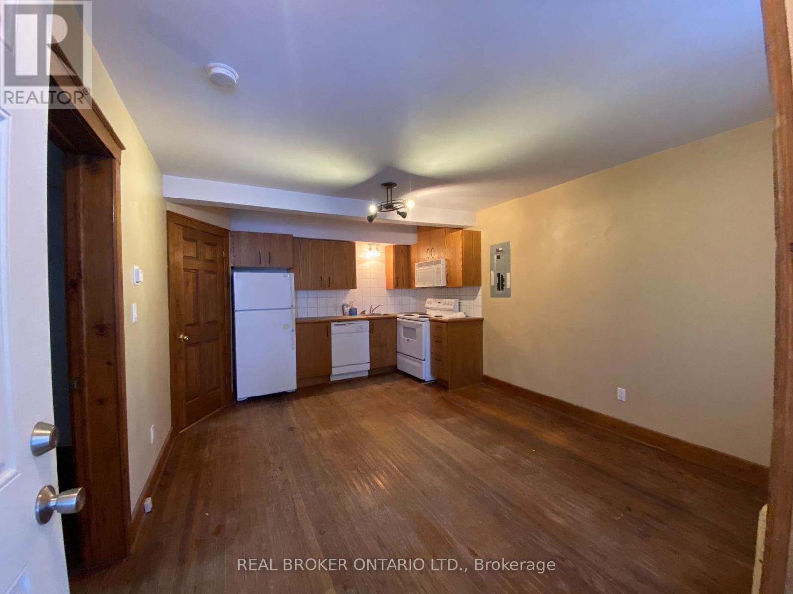 Unit A - 18 First Avenue, Orangeville, Ontario  L9W 1H8 - Photo 5 - W12771000