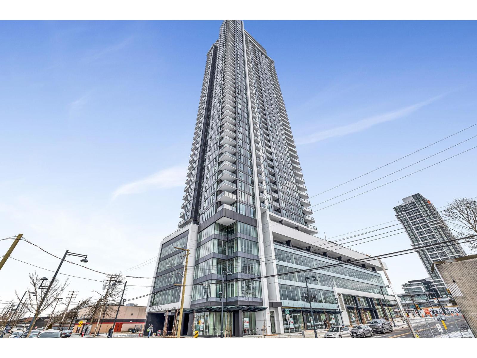 1208 10750 135a Street, Surrey, British Columbia  V3T 0V4 - Photo 1 - R3087298