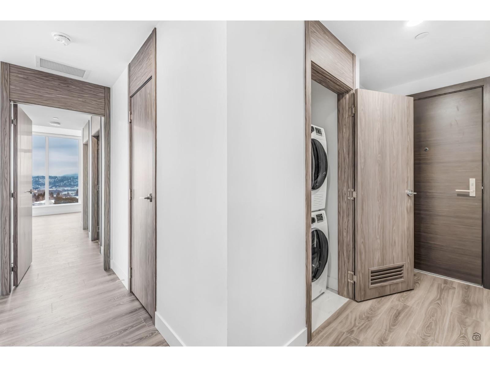 1208 10750 135a Street, Surrey, British Columbia  V3T 0V4 - Photo 5 - R3087298