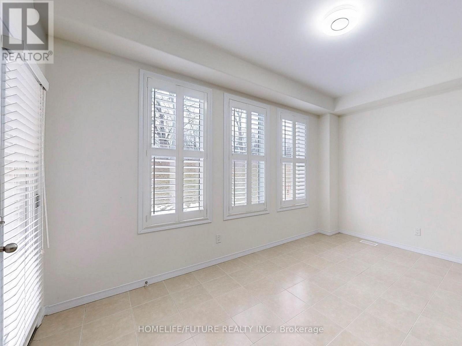 526 Joslin Street, Peterborough, Ontario  K9J 0H9 - Photo 16 - X12770816