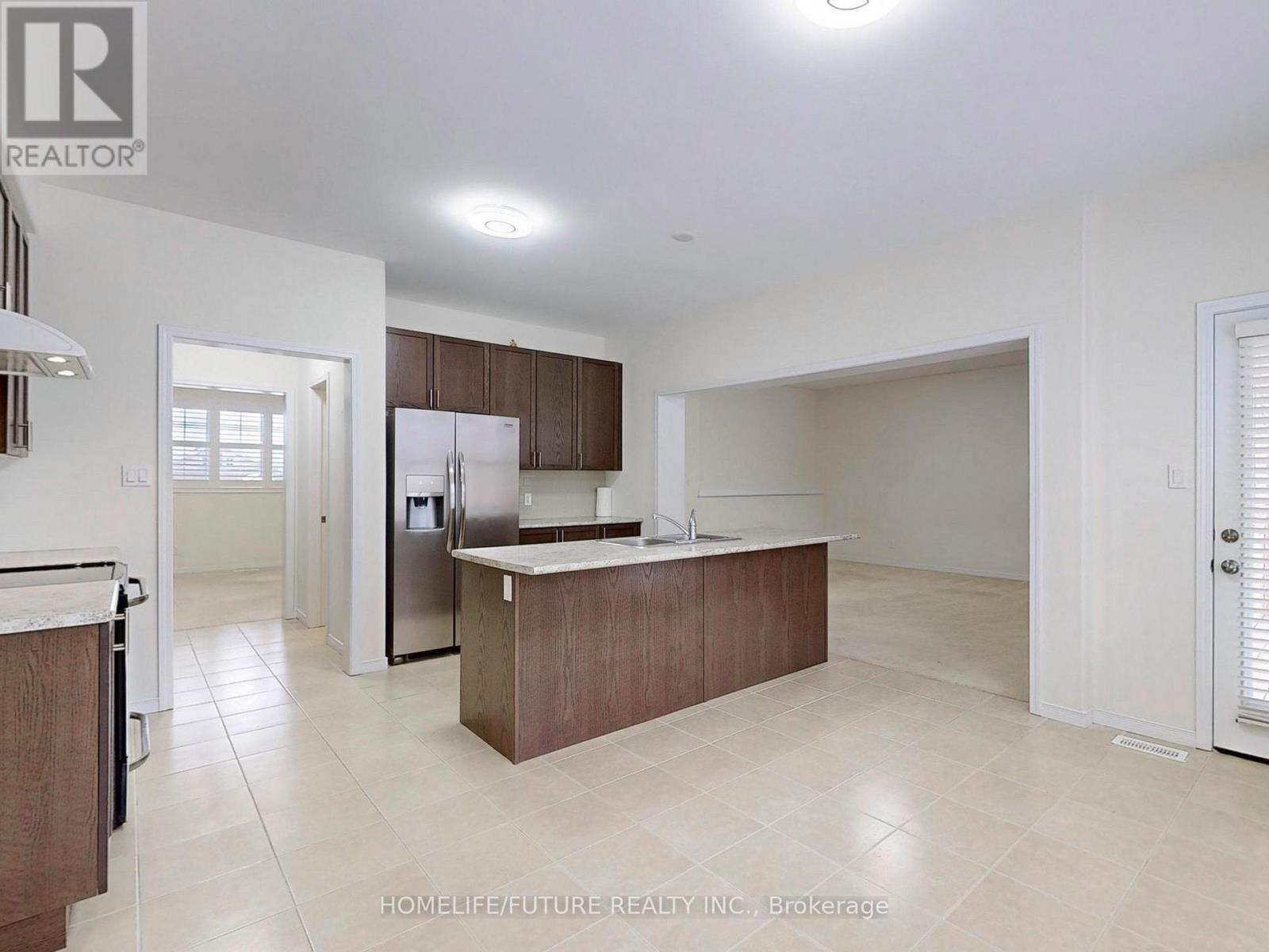 526 Joslin Street, Peterborough, Ontario  K9J 0H9 - Photo 17 - X12770816