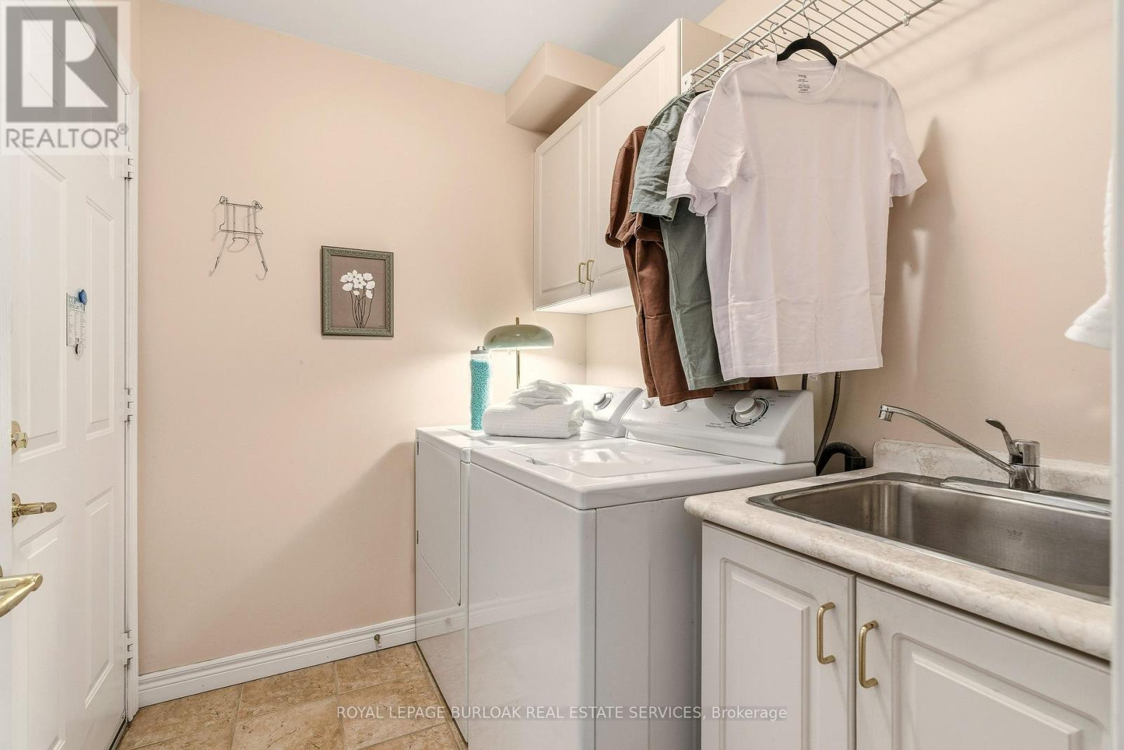 30 - 47 Main Street N, Hamilton, Ontario  L9H 2P7 - Photo 10 - X12770846