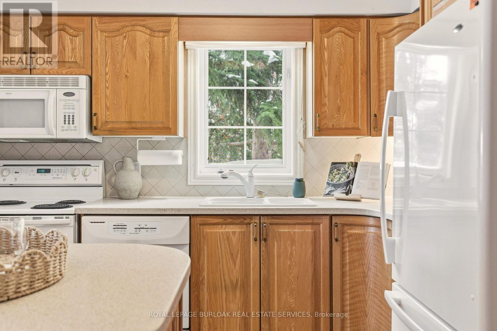 30 - 47 Main Street N, Hamilton, Ontario  L9H 2P7 - Photo 12 - X12770846